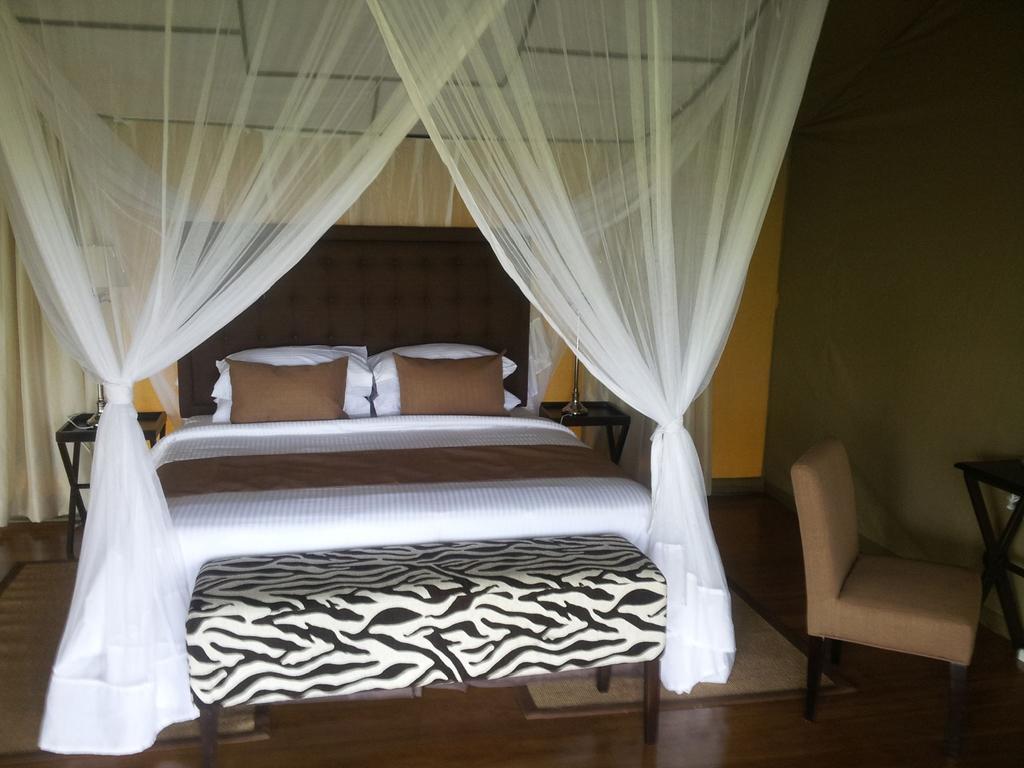 Mutara Camp- Nanyuki Hotel Room photo